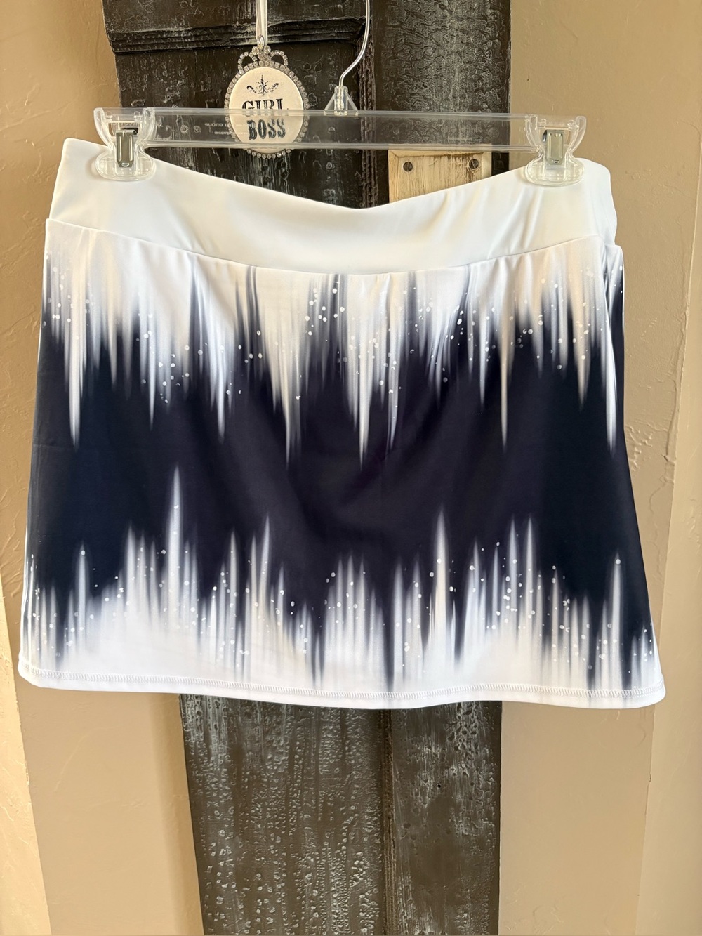 Navy/white XXL skirt, NWOT